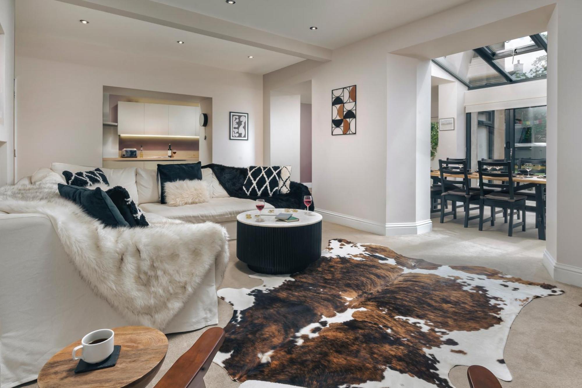 Rosemount District Townhouse With Hot Tub Casa vacanze *